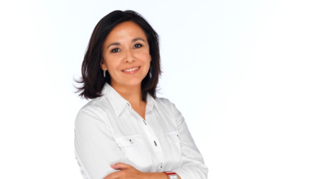 Isabel Gemio sonríe